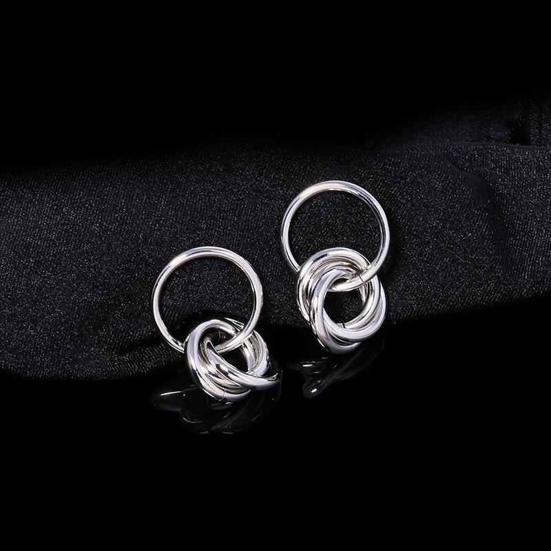 Unique Twisted Multilayer Circle Hang Earrings for Women Hiphop Smooth Irregular Geometry Metal Knot Drop Earring Party Jewelry
