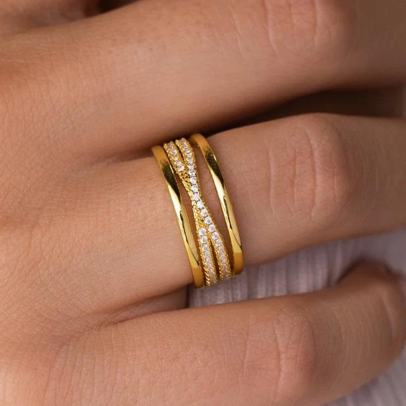 

Elegant Trio: Classic Geometric Cross Ring Set Size 10