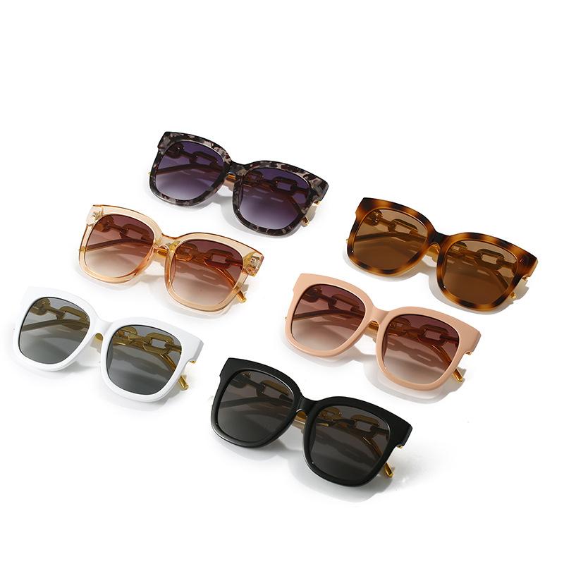 Summer New Sunglasses European And American Personalized Chain Glasses Street Shooting Funny Square Women'S Sunglasses