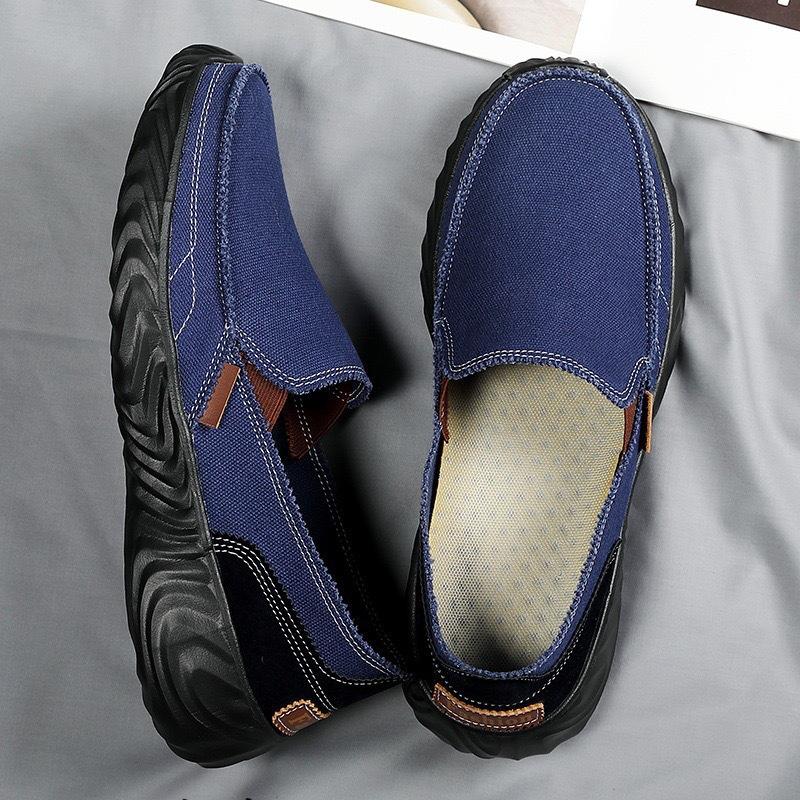 Men's shoes canvas shoes flat lazy shoes casual shoes wide version shoes low top shoes one foot galoshes driving shoes large size