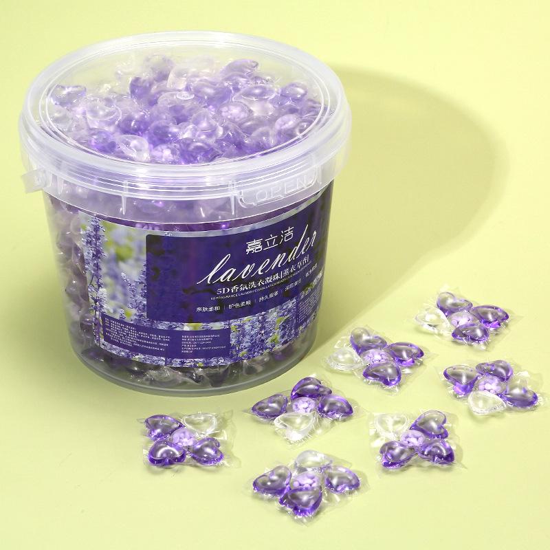 Prací kapsle s vůní levandule: Odstraňovač skvrn 5 v 1 a posilovač dlouhotrvající vůně