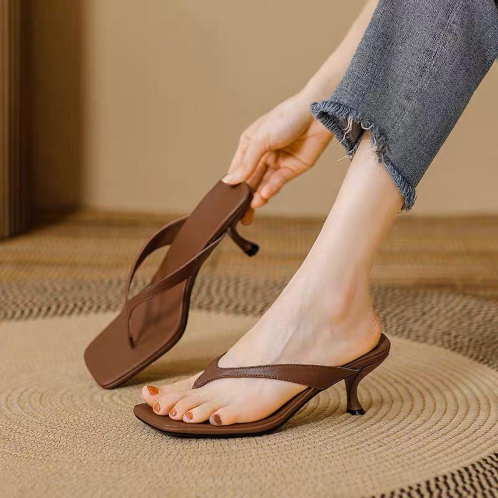 Móda Léto Nové Měkká Kůže Čtvercová Špička Kočka s Žabkami Dámská Móda Tenký Pásek Tenký Podpatek Měkká Podrážka Žabky