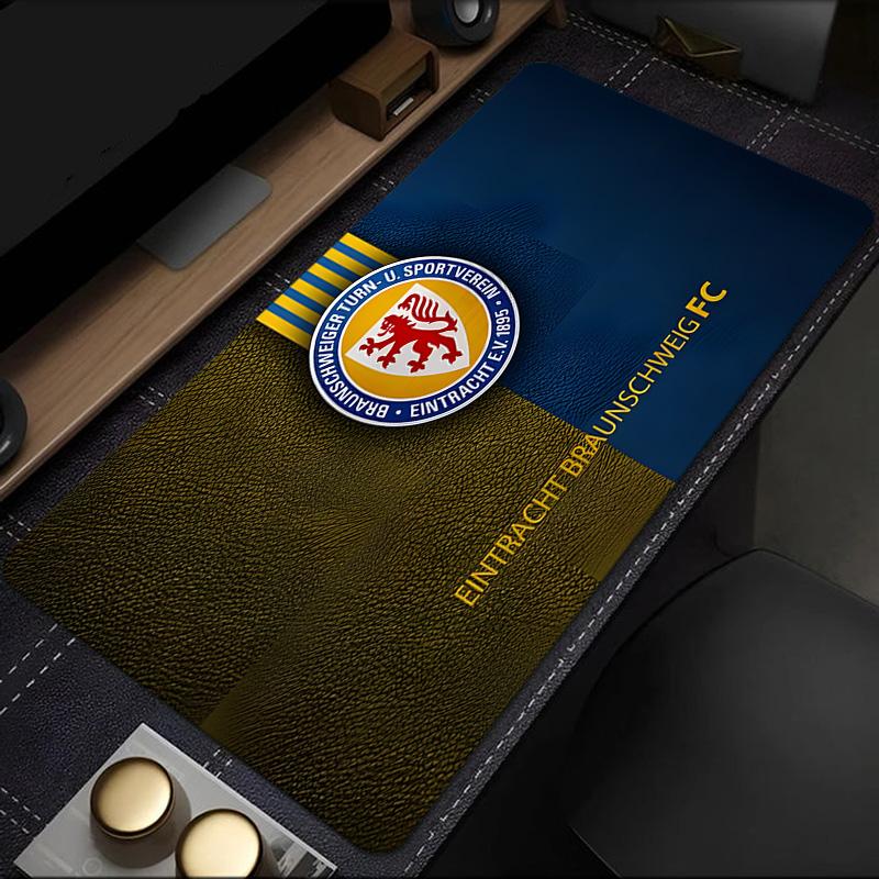 Braunschweig Fc Crest Design Mouse Pad, Rubber Base, Mouse Pad for Gamers and Office Use, Gaming Desk , Easy To Clean Mat Christmas Fan Gifts