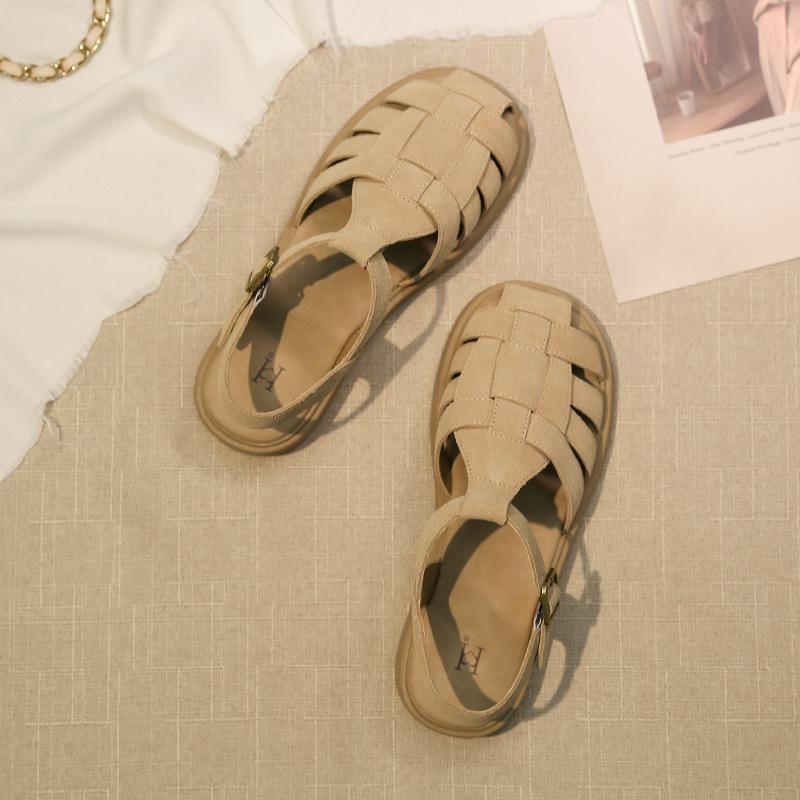 Roman Sandals Women's 2025 Summer Breathable Leather Outer Wear Retro Hollow Flat Bottom Not Tired Feet with Skirt Beach Shoes