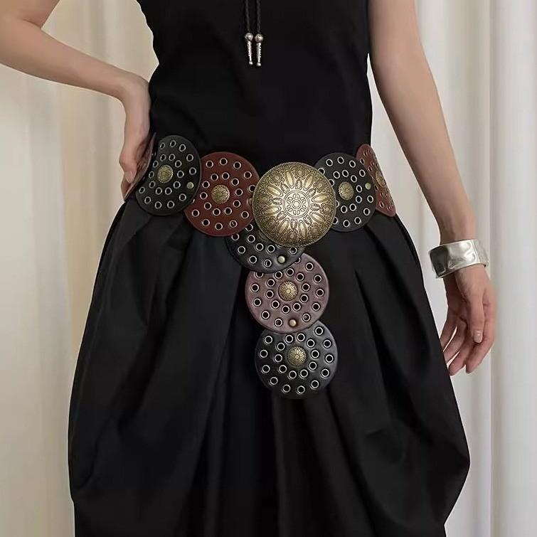 Retro Western Pu Leather Belt For Women With Metal Conchos And Rivets For Dress Accessories