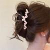 Sweet Translucence Heart Hair Claw For Women Girls Elegant Love Hair Claw Clip Hairpin Hair Accessories
