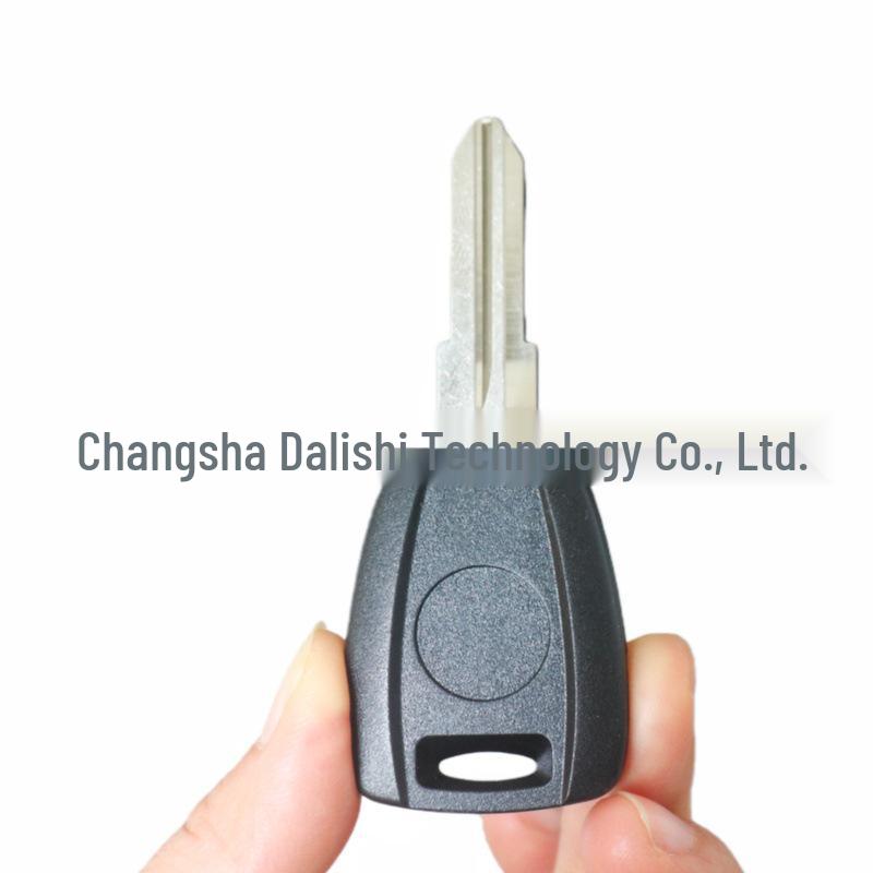 

Чорний корпус ключа Fiat для заміни та модифікації чіпа пульта - Без логотипу