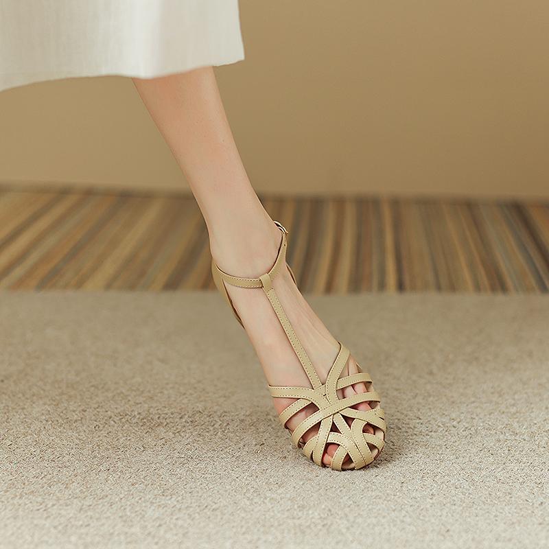 Chaussures Sandale Femme 2026 Nouvelle Femme Filles Beige Nouvelle Été Confort Bas Rétro Bride Arrière Carré Talon Caoutchouc PU Chaussures Femmes