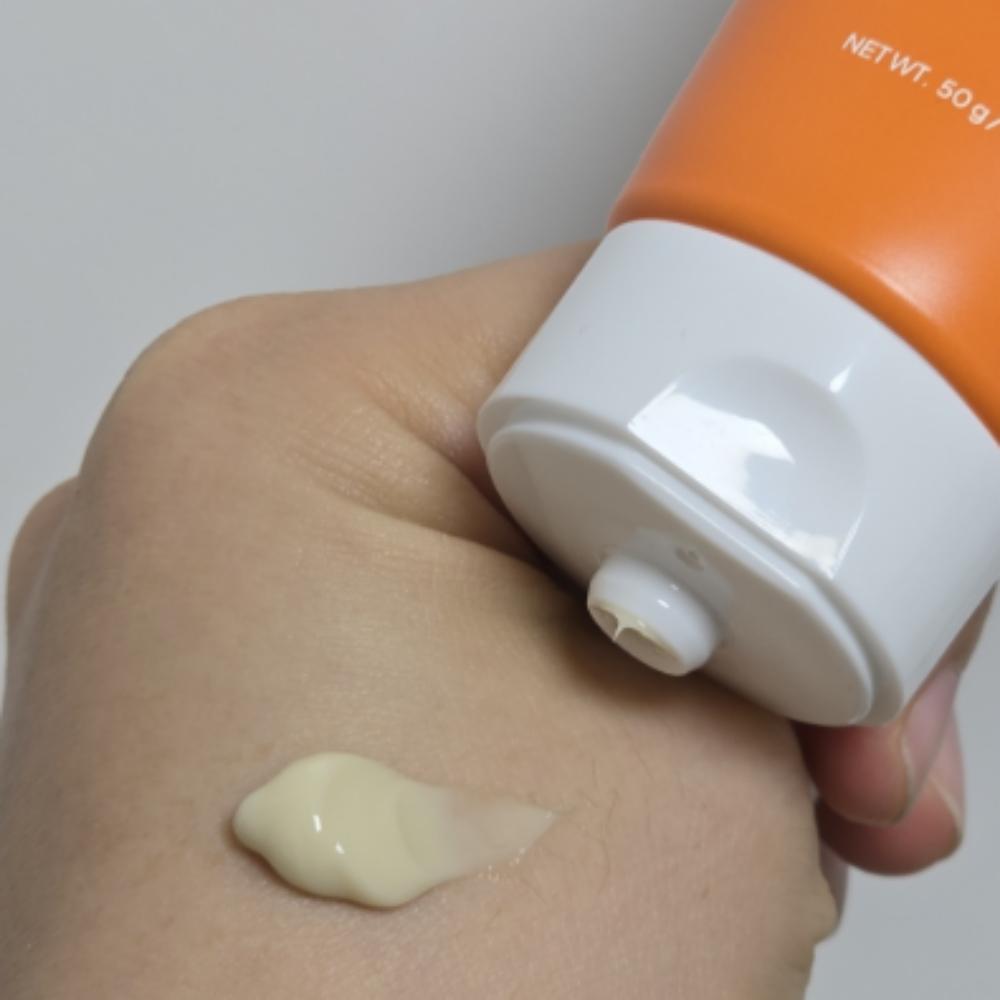 Mamicare Job's Tears (Yulmu) Brighten/Wrinkle Cream, 50g