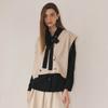 WEDNESDAY DELIGHT Wd_String Ribbon V-Neck Blouse_Black