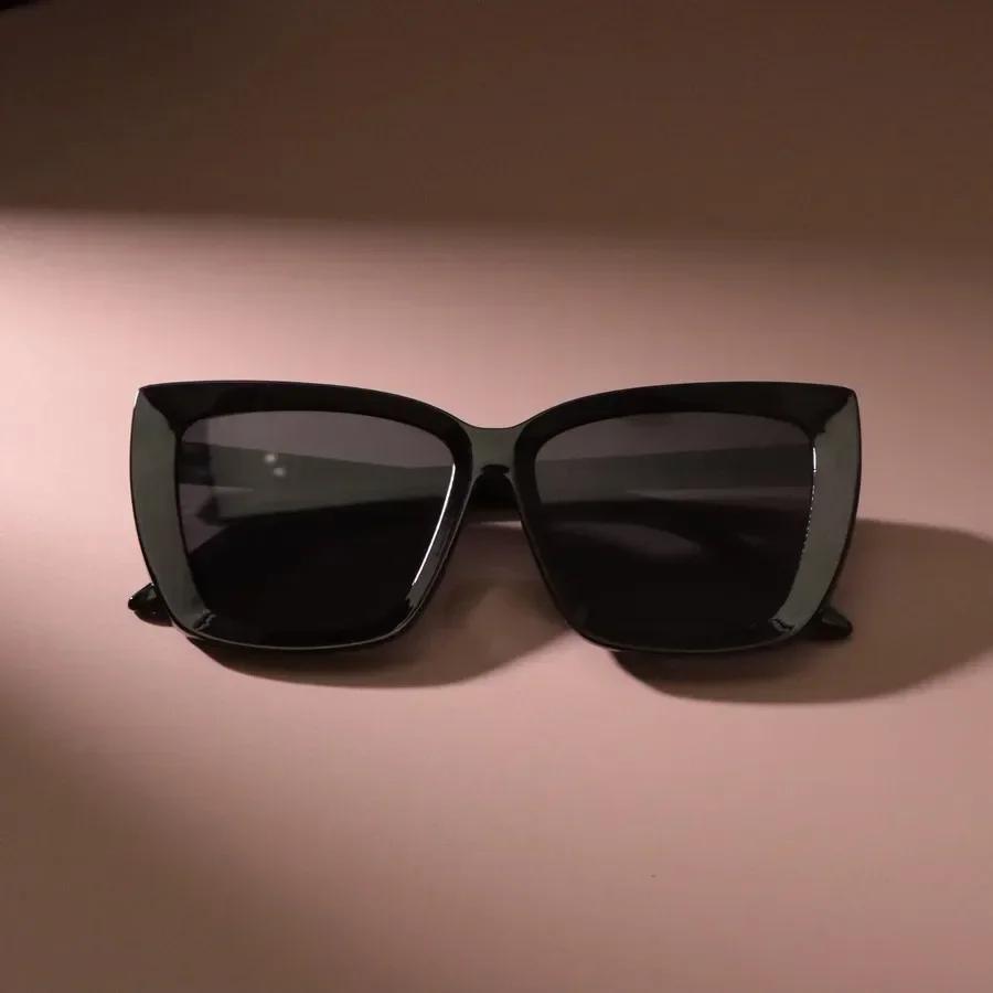 Vintage Square Sunglasses Women Men Retro Casual Fashion Black Clear Sun Glasses Female Eyewear