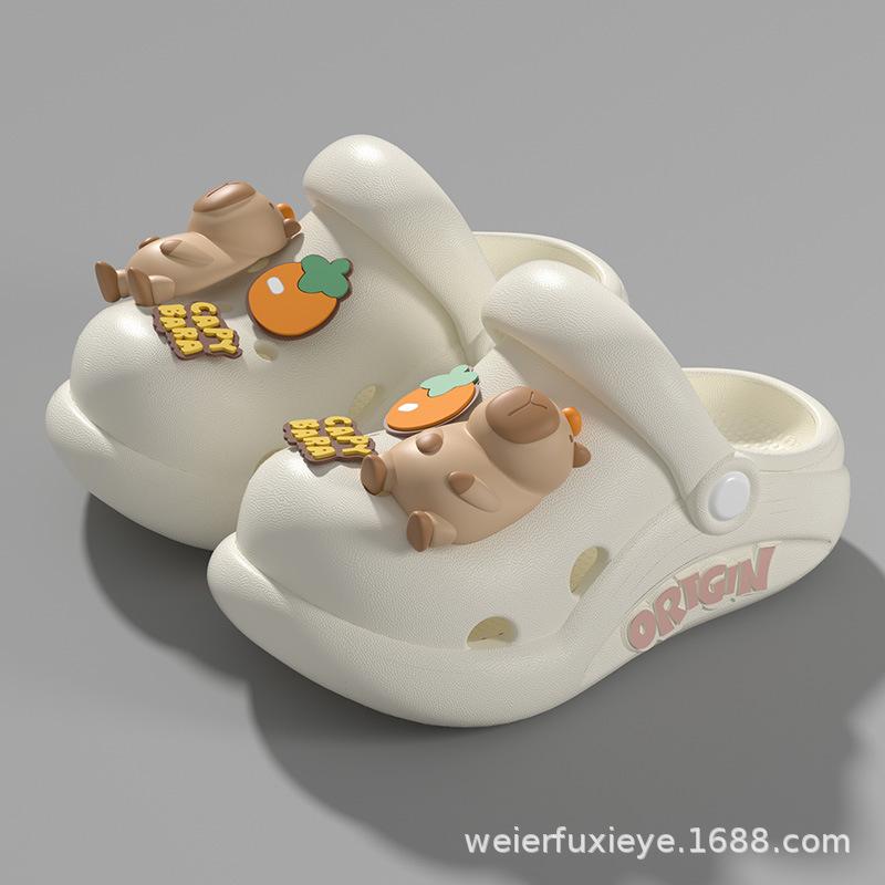 Children's Summer Cartoon Clogs for Boys and Girls, Indoor and Outdoor Wear, Closed-Toe, Non-Slip, Soft Sole, Cute Baby Sandals