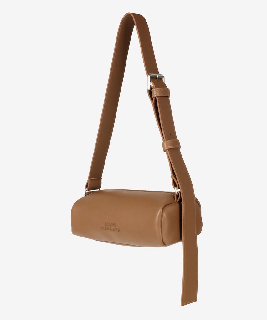 Inneq Chunky Buckle Air Bag Letter-Camel