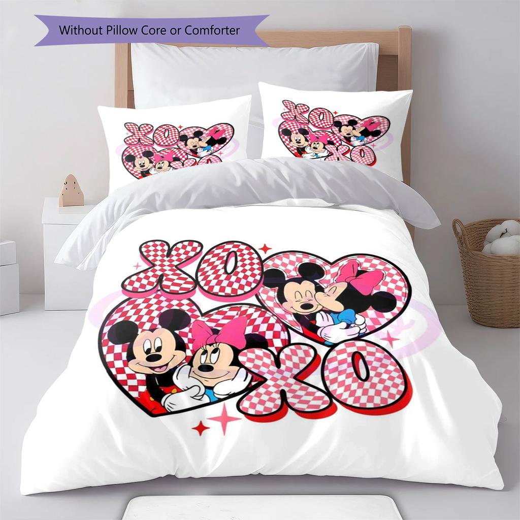Retro Checkerboard Mickey & Minnie Couple Pattern Bedding Set – A Warm and Cozy Choice for Decorating A Child's Bedroom.