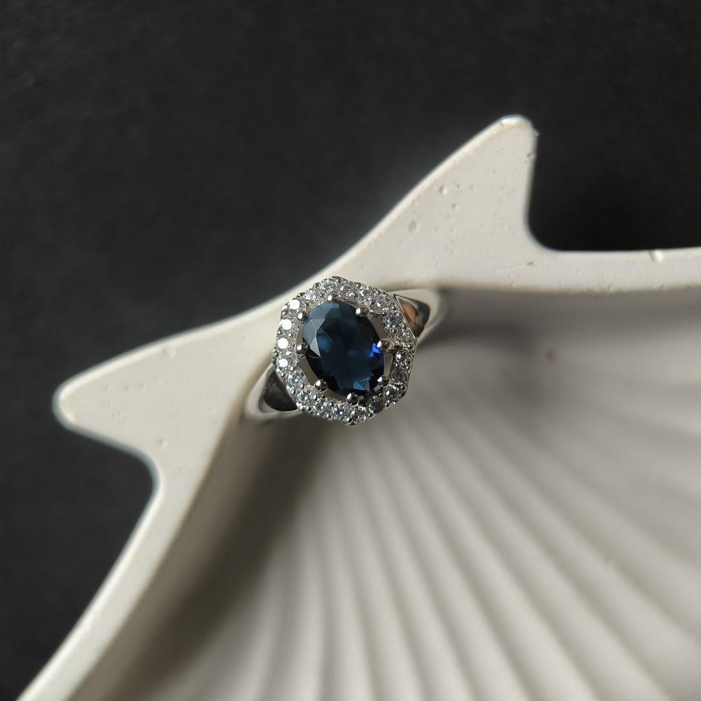 Серебряное кольцо с сапфиром nano 1.388ct, вес изделия 3,21 гр (2188865)