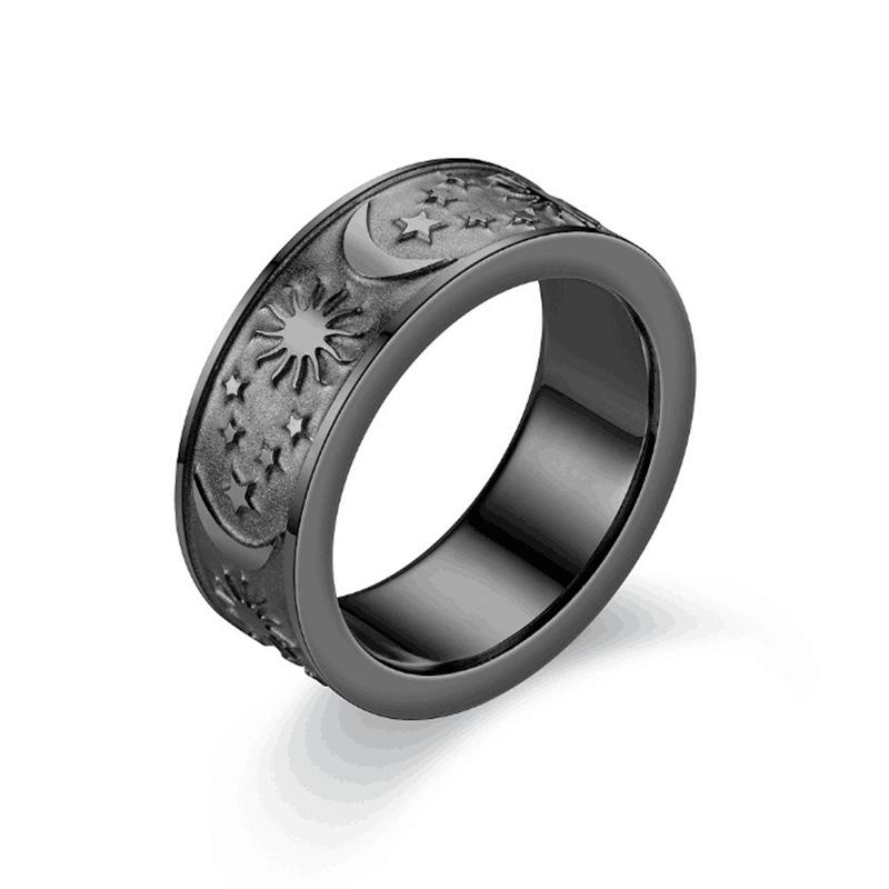 Titanium Steel Ring: Fashionable Men's Stainless Steel Hand Jewelry in European and American Styles.