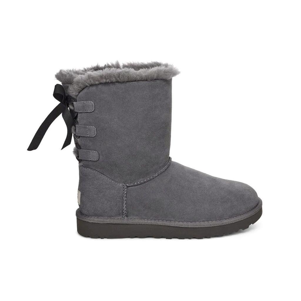 UGG Krátke snehule s flísovou podšívkou Dámske čižmy Šedé 1110706-CHRC