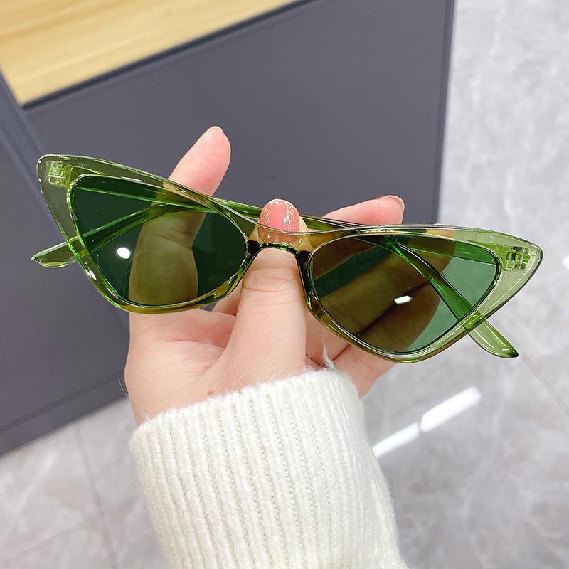 Retro Cat Eye Sunglasses UV400 Eyewear Sunglasses for Women Sun Glasses Small Frame Vintage Fashion Shades