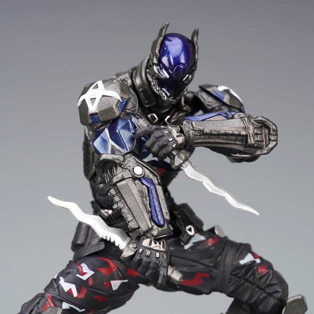 AMAZING YAMAGUCHI Arkham Knight Red Hood Batman Robin Jason Todd Figuarts Action Figure Joint Movable Model Toy Collection Gift