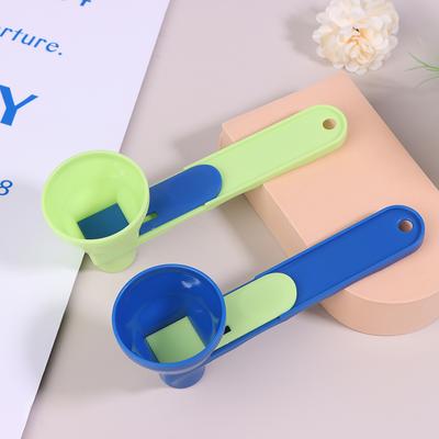 Kávová odměrka trychtýř odměrná lžička s delší rukojetí odměrka na prášek opakovaně použitelný posuvný design kávová lžička kuchyňské pomůcky