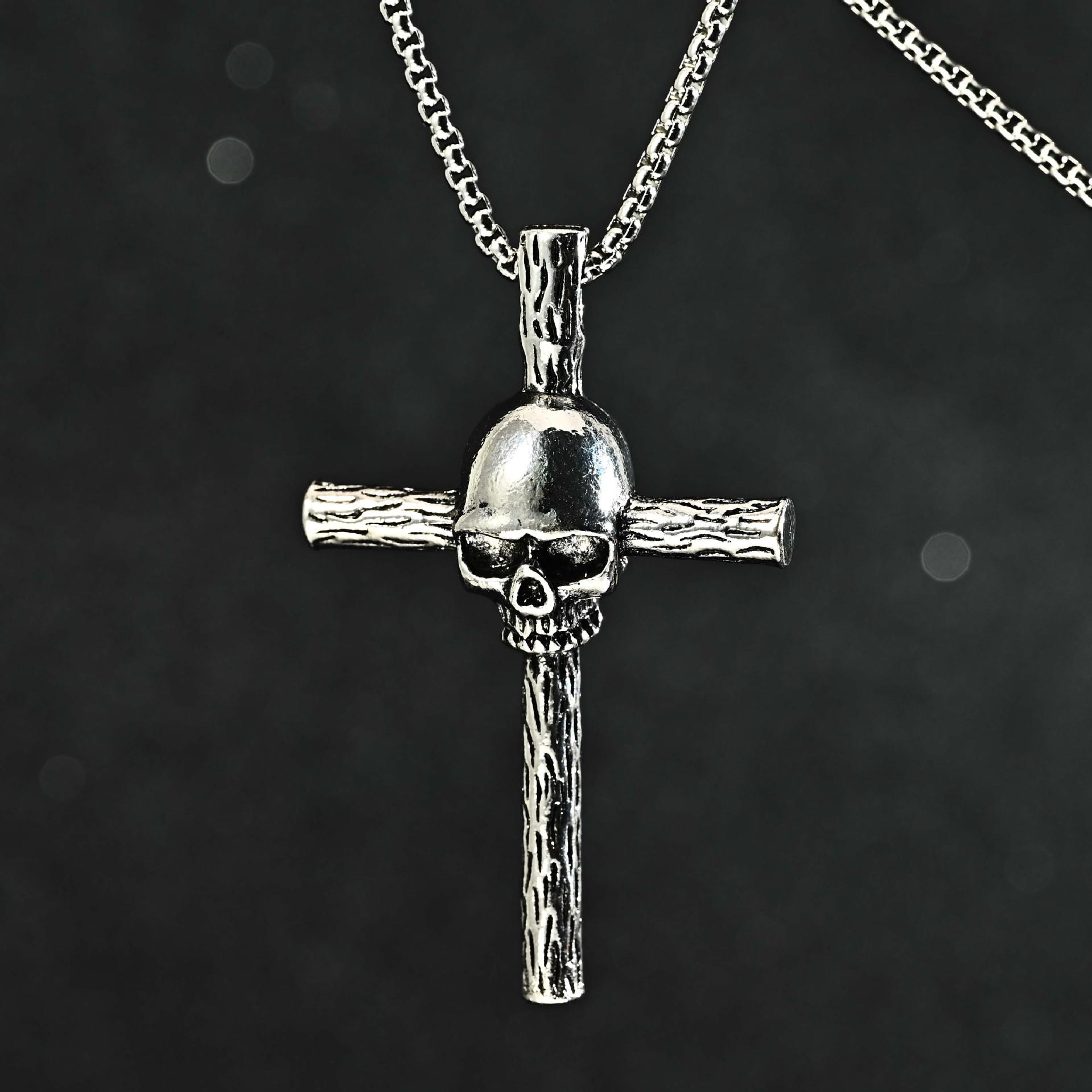 New Gothic Skull Cross Necklace Pendant Men s Trend European and American Hip Hop Vintage Sweater Chain 60
