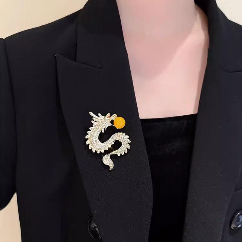 Chinese-style Zodiac Dragon Brooch, Light Luxury, Niche and High-end Design Sense, Brooch for Men and Women