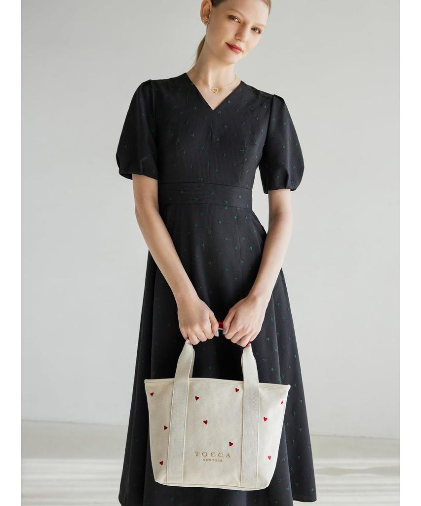 [TOCCA] LUCKY SHOWER CANVASTOTE Canvas Tote Bag (Off-White X Heart Pattern 2) Available In Otona Hyakka Collaboration Colors (Online & Select Stores