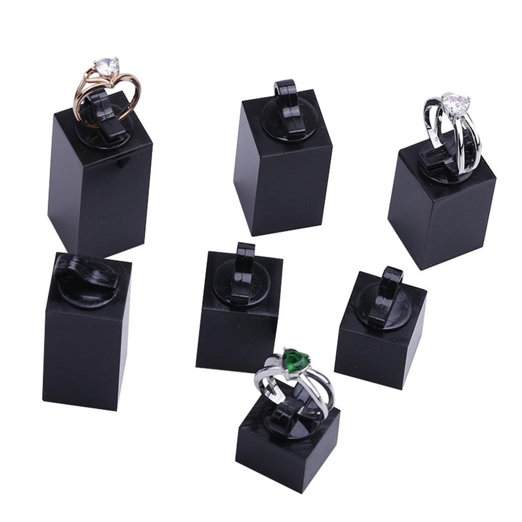 7Pcs Multipurpose Acrylic Rings Display Stand Set for Jewelry Photography and Ornament Presentation In Elegant Color