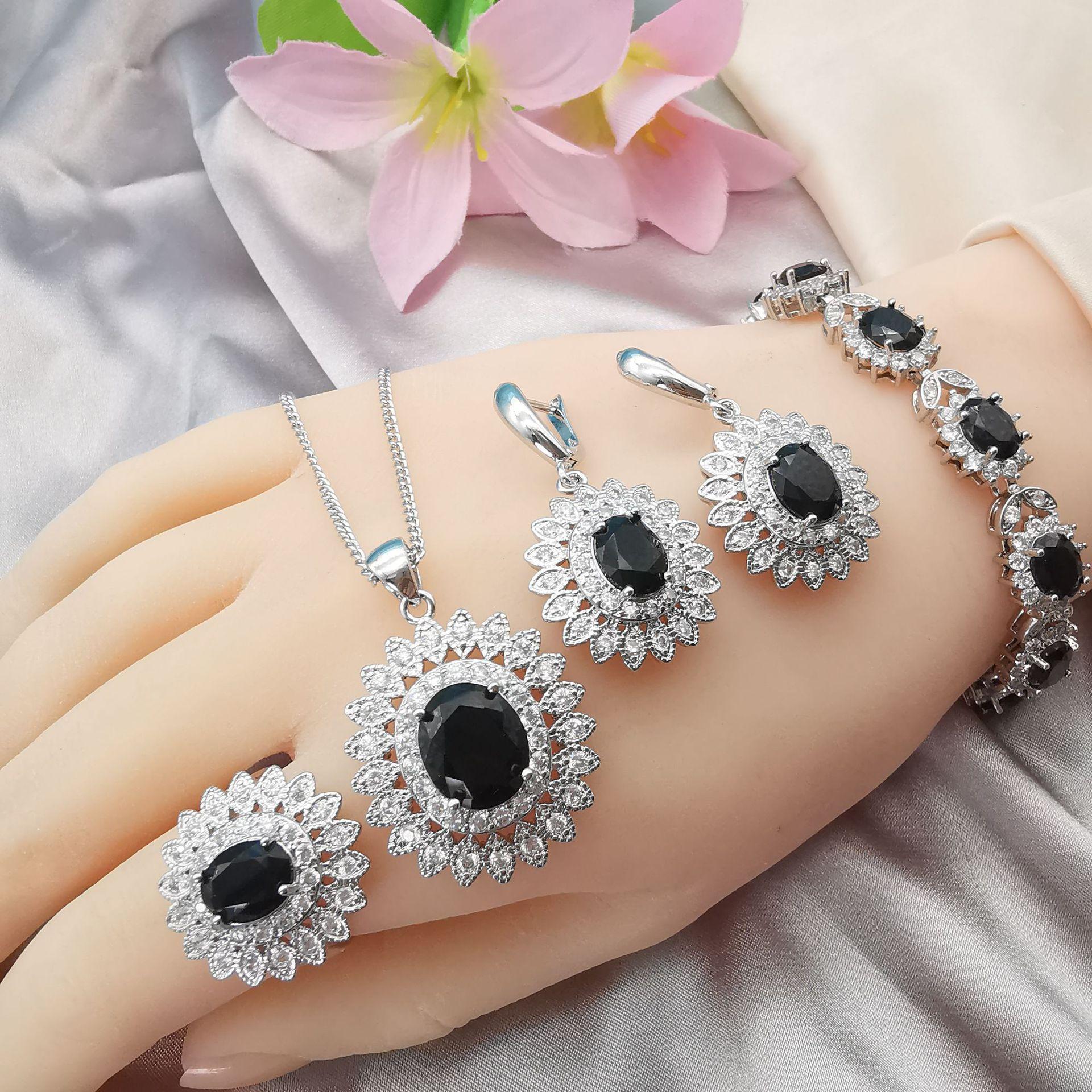 

Модные аксессуары Подсолнух Цирконий Ожерелье Серьги Браслет Четыре предмета Комплект Size 10