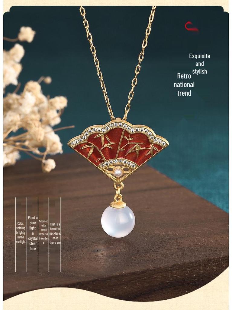 Cloisonné Fan-Shaped Chalcedony Agate Necklace 