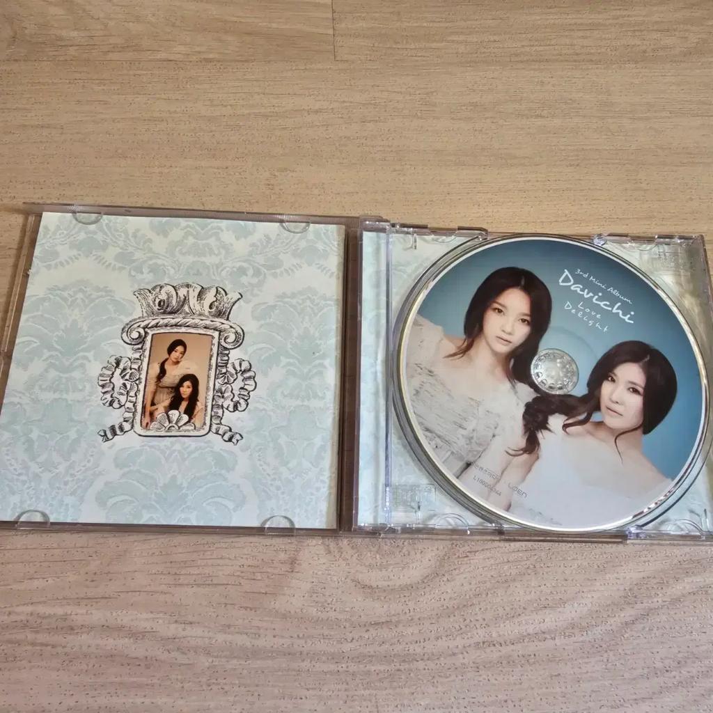 Davichi Mini Album 3: Love Delight Used