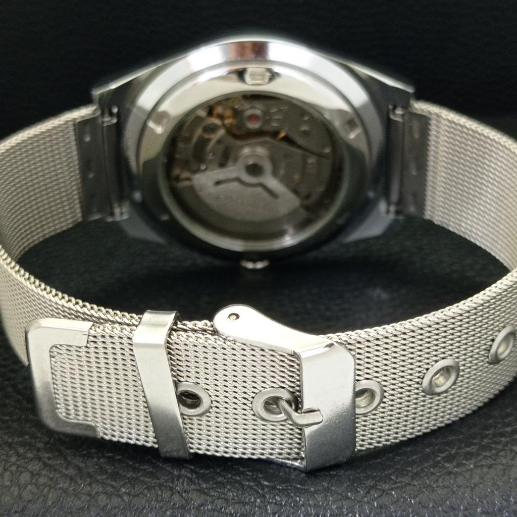 JAPAN VINTAGE SEIKO 5 AUTOMATIC REFURBISHED MENS BLACK DIAL WATCH A440666-4 Sk-a440666