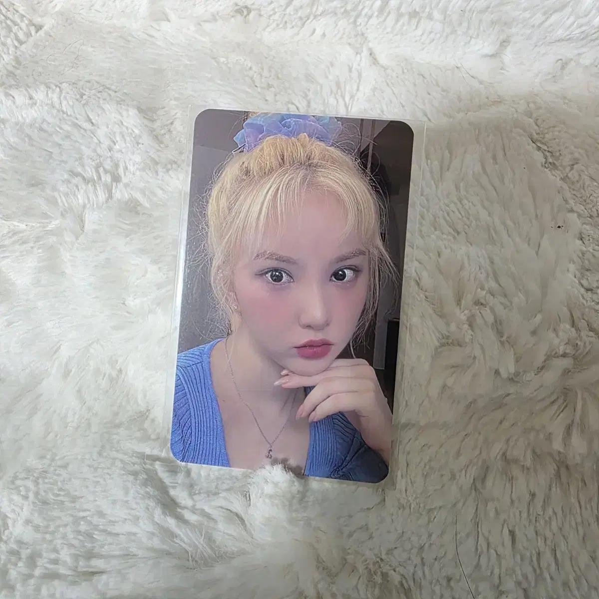 

GFRIEND Неизданная фотокарточка Eunha Memoria Yangyang