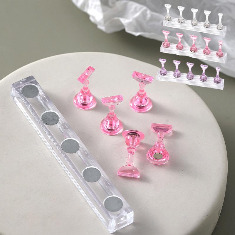 Magnetický akrylový stojánek na nehty False Nails Press On Nail Holder Manikúra Stojan na nehty Trénink nehtů Malování pro začátečníky Diy