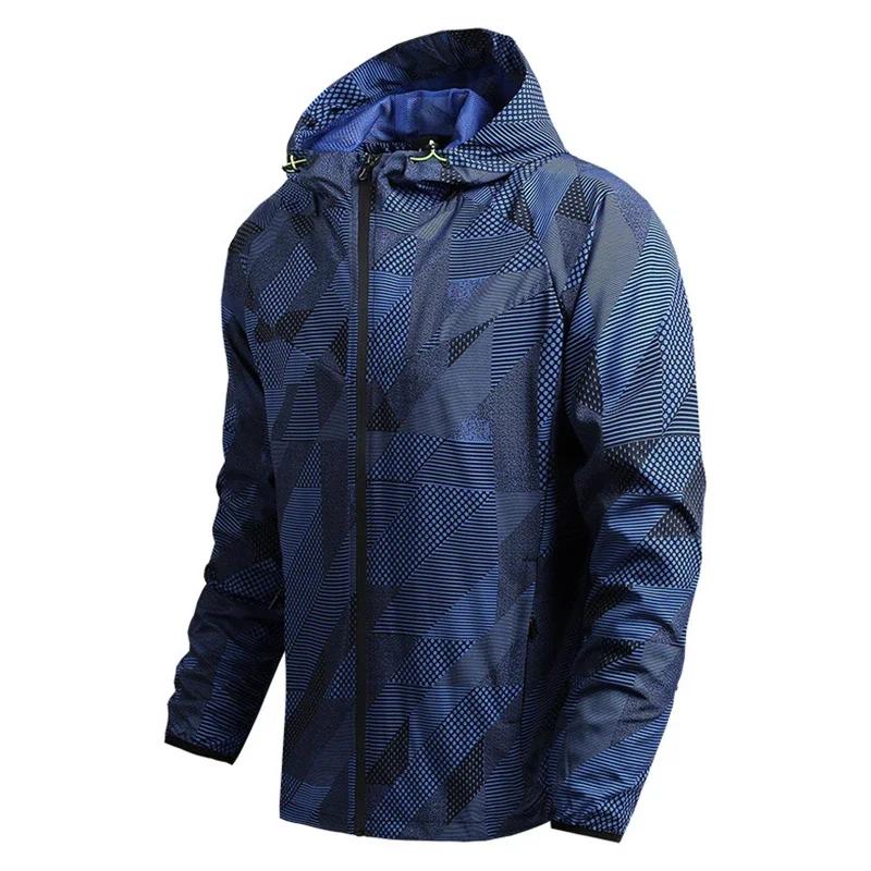 Men Jacket High Quality Fashion Camouflage Stripe Autumn Running SportWear Jackets Thin Hooded Windbreaker Outdoor Jackets Coats