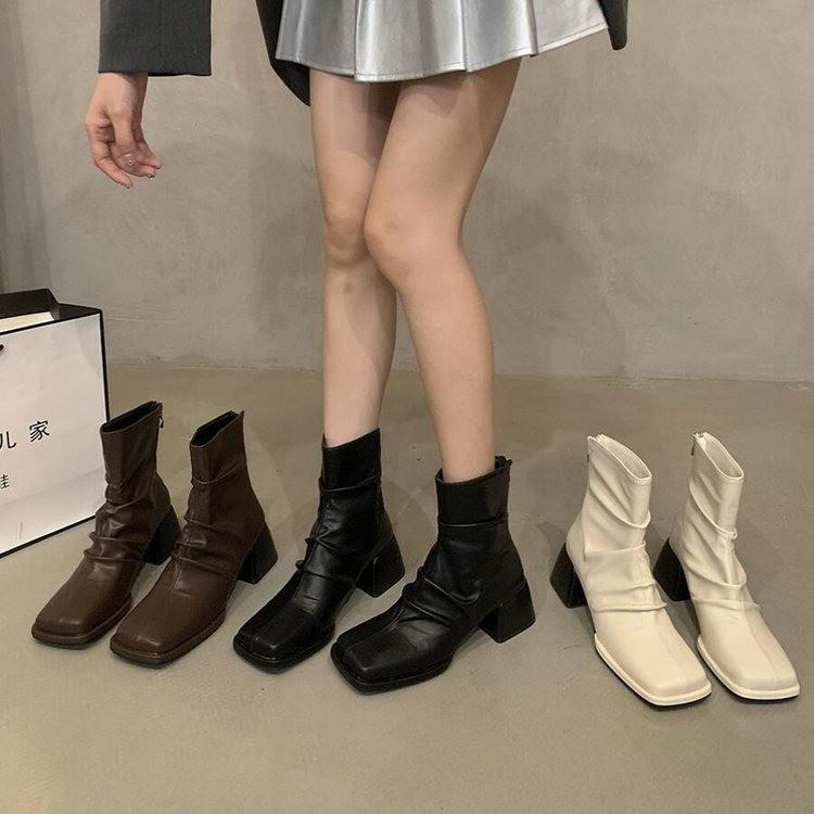 Short thin boots 2024 new thick heel short boots Internet celebrity square head Martin boots women's fashion versatile spring and autumn single boots
