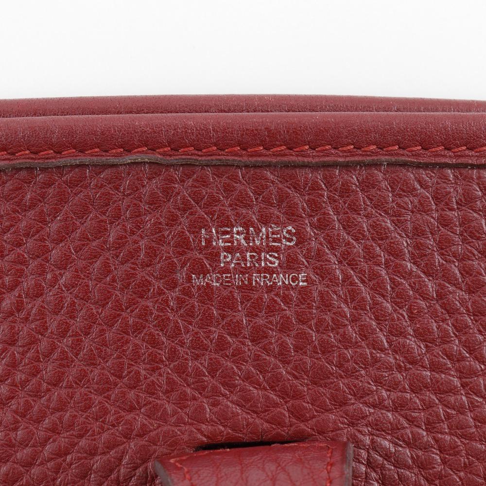 Hermes Evelyn 2 PM Schultertasche Rot/Silberne Hardware Taurillon Clemence Damen Gebraucht