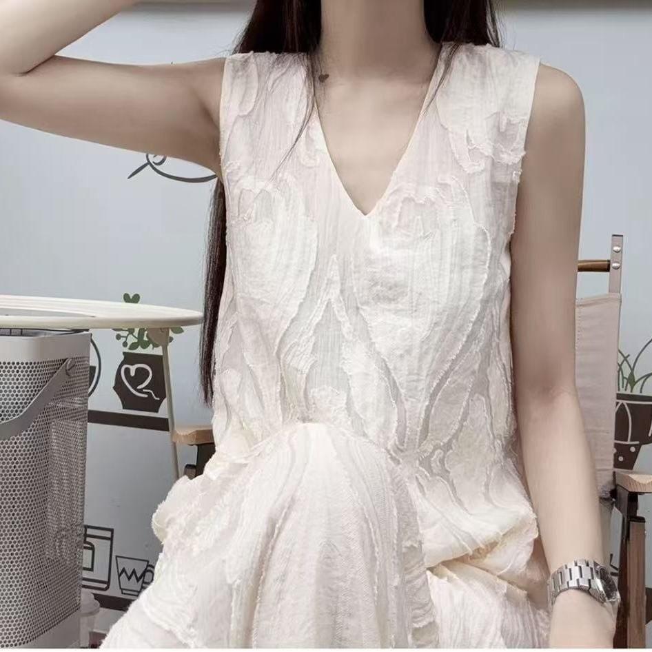 Summer Long Embroidered Knit Dress With Vneck For Plus Size Women