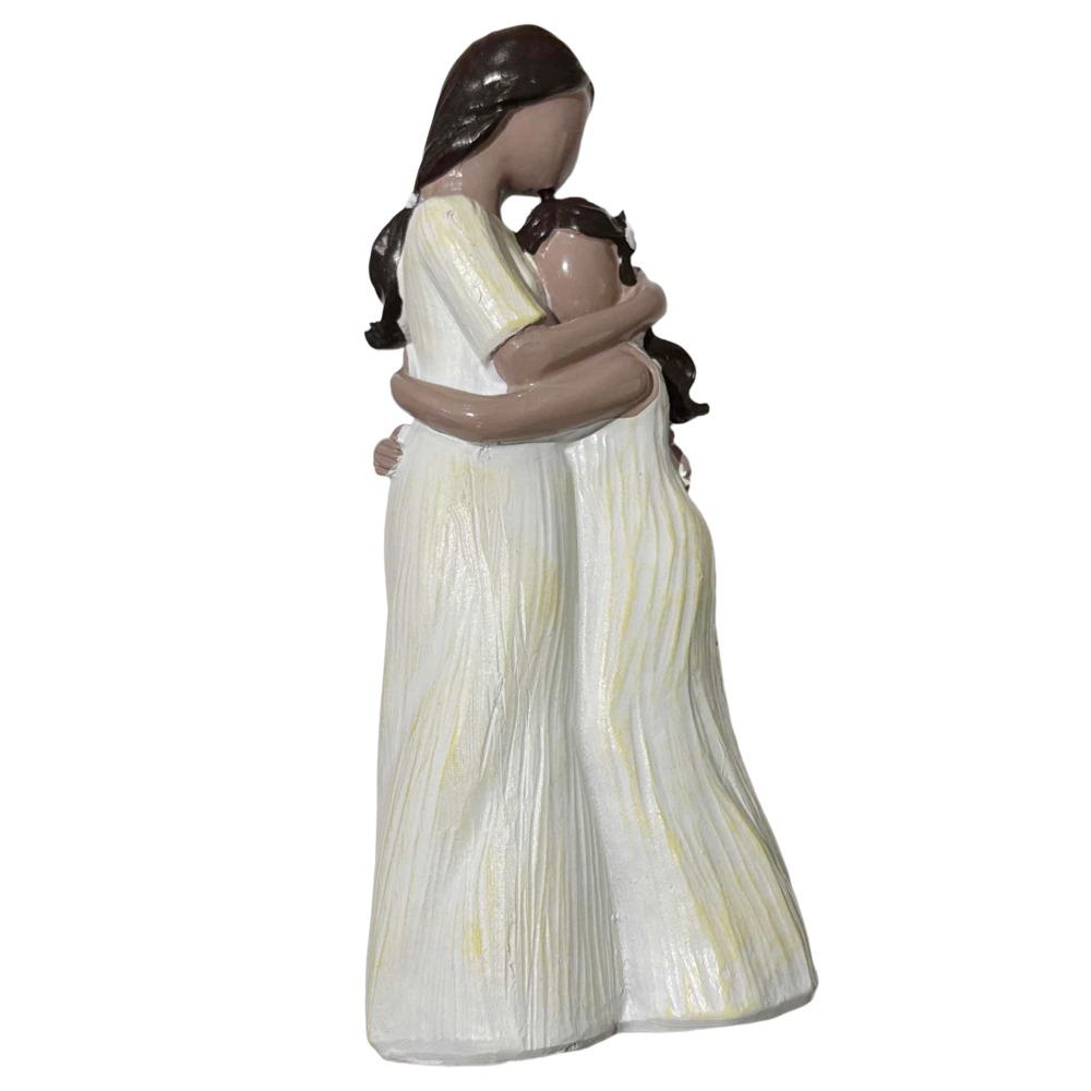 Resin Craft Mom Hug Daughter Sculptures Elegant Family Sculpture  Mothers Day
