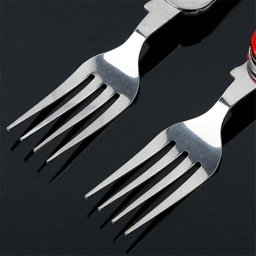 Couverts Multifonction 4 en 1 pour Extérieur Fourchette/Cuillère/Couteau/Ouvre-Bouteille, Kits de Poche Pliants en Acier Inoxydable pour Camping Randonnée Survie Voyage