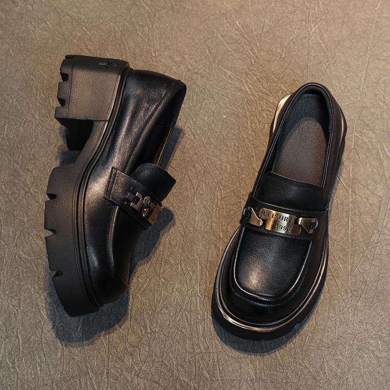 The First Layer of Cowhide Loafers for Women's Spring and Autumn 2025 New Leather Muffin Thick-soled One-pedal Casual Women's Single Shoes
