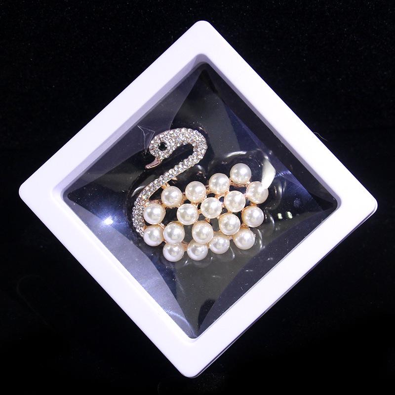 Exquisite Pearl Scarf Buckle: Rhinestone Butterfly Brooch & Bow