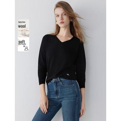 100% Sheep Wool Seamless V-Neck Knit Sweater