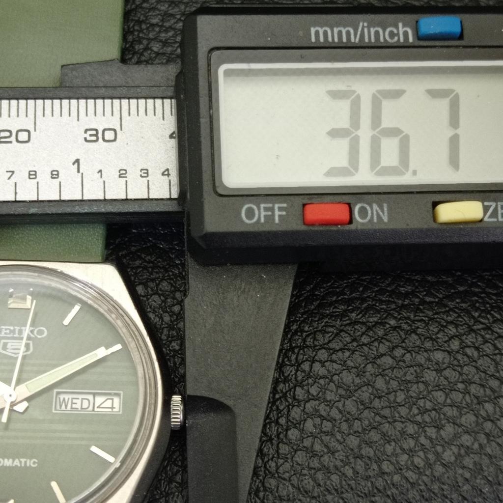 VINTAGE SEIKO 5 AUTOMATIC JAPAN 6309A MENS GREEN COLOR DIAL WATCH A701288-5 R206a-a701288