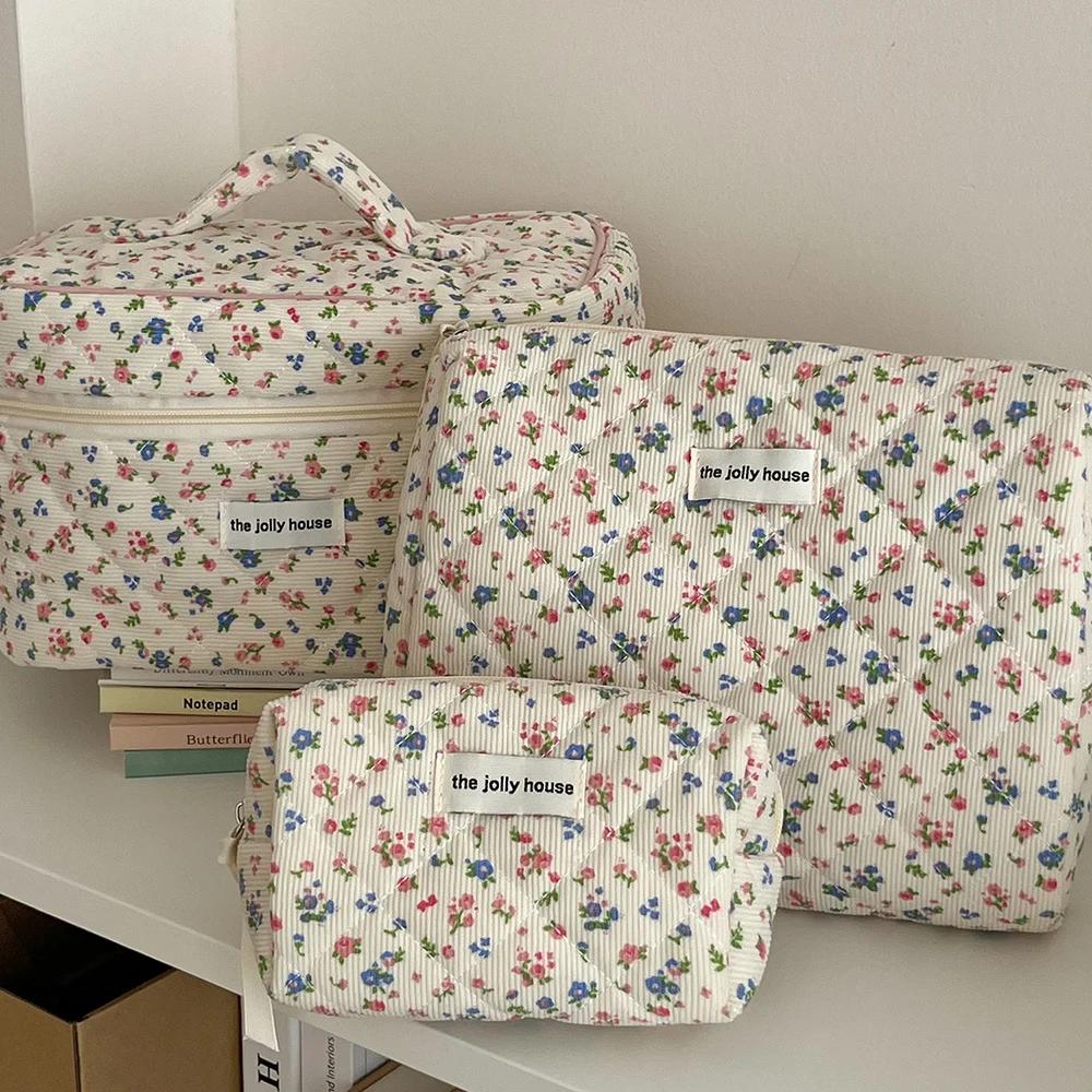 2025 New 3 Bags Set Women Makeup Bag Large Capacity Cosmetic Toiletry Storage Pouch Handbag Make Up Square Zipper Quilting Bag