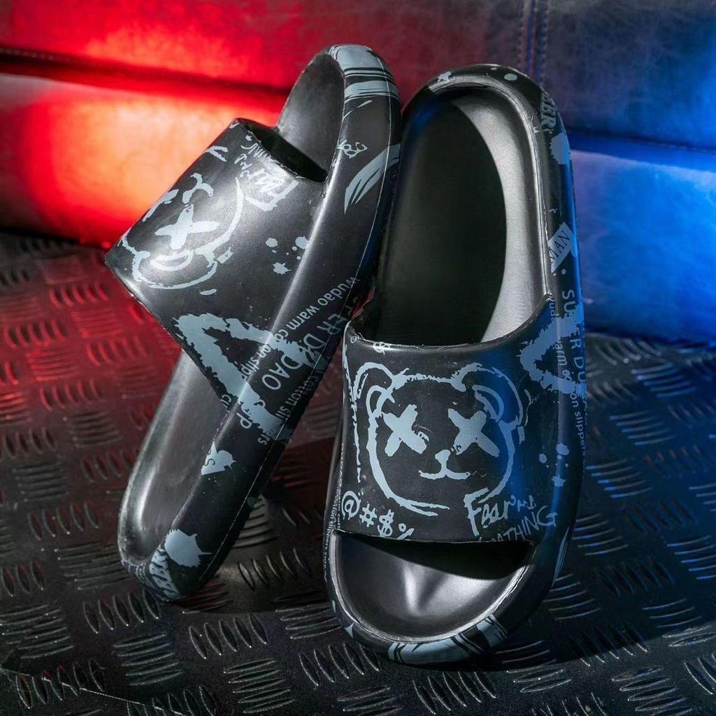 Ciabatte Estive con Stampa Anime Sandali da Uomo Ciabatte Estive da Coppia Moda Fondo Spesso Antiscivolo Infilabili Vacanze Scarpe da Spiaggia