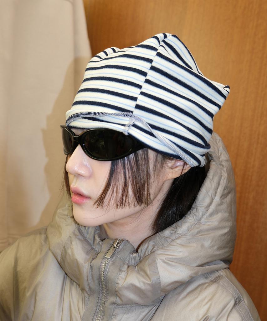 FIELDMANUAL Striped Fleece Beanie Cream