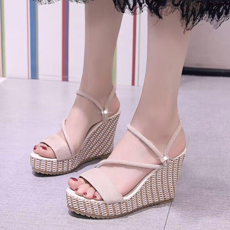 Summer Large Size Water Platform Slope Heel Two Wear Sandals Women's Muffin Thick-soled Thin Strap Open-toed High-heeled Women's Sandals