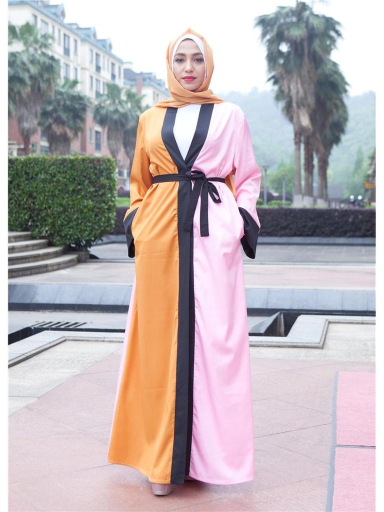 LR129 Middle East Color Block Robe – Elegant, Loose-Fitting Design