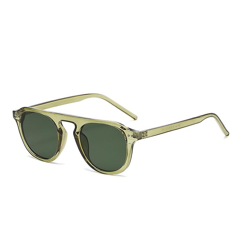 Retro Square Rivets Sunglasses Men Fashion Luxury Shades Trending Women Sun Glasses UV400 Eyewear